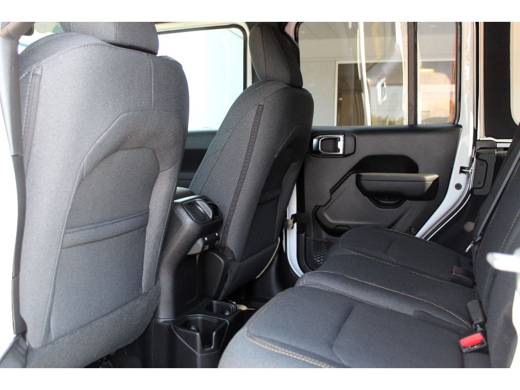 2025 Jeep Wrangler 4-Door Sport S - Photo 17