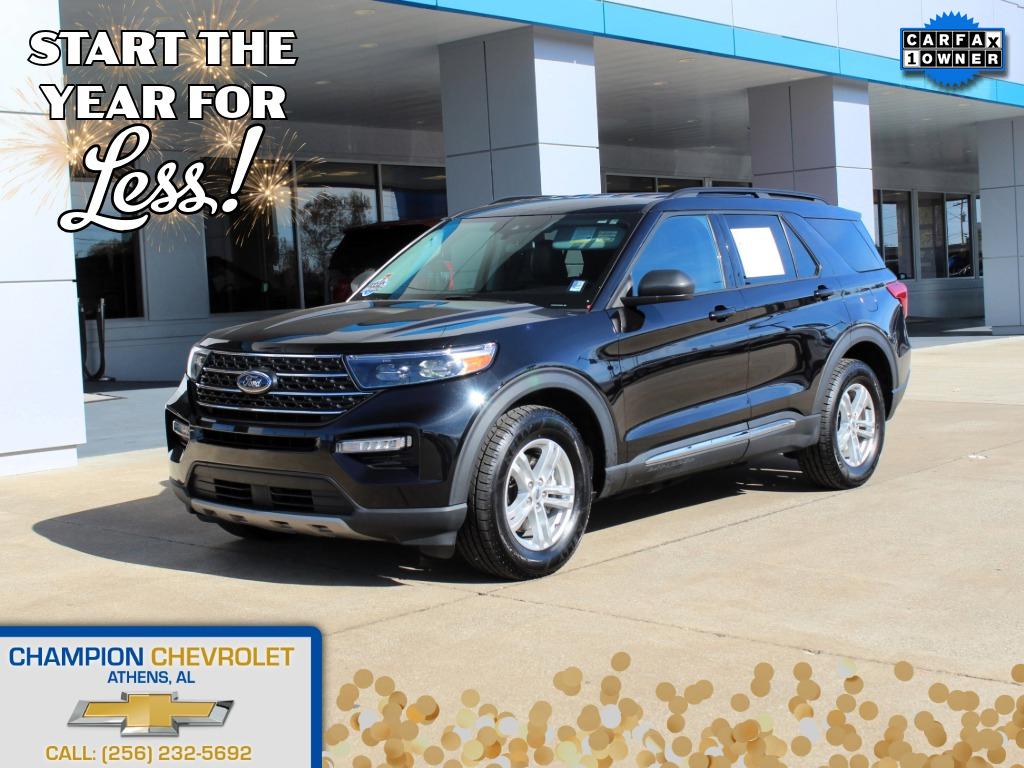2023 Ford Explorer XLT's photo