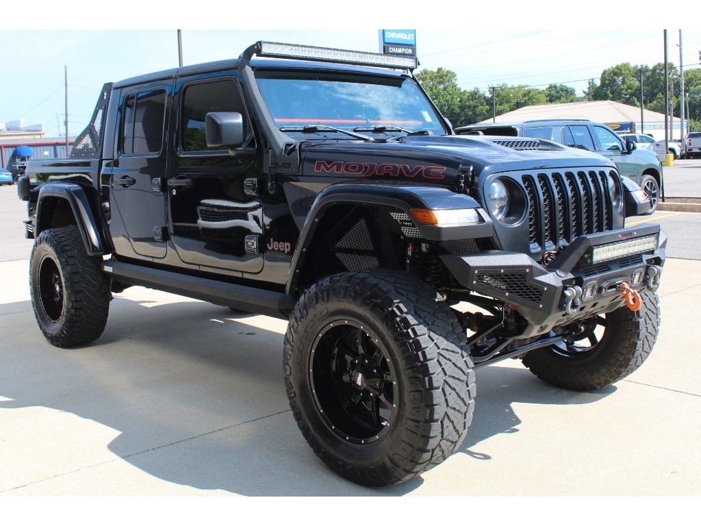 Used 2023 Jeep Gladiator Mojave Crew Cab