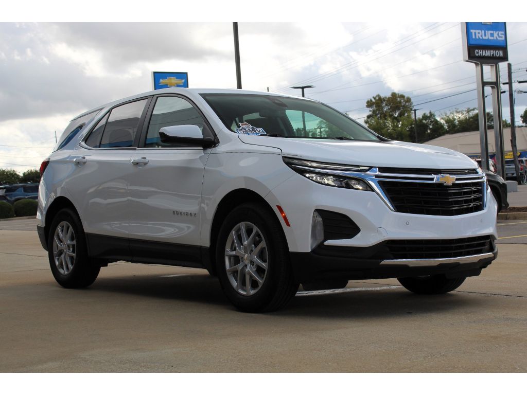 2023 Chevrolet Equinox LT photo 4