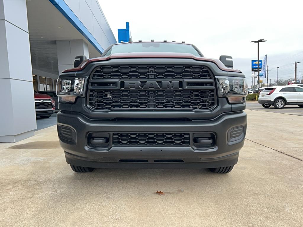 2024 Ram 2500 Tradesman photo 2