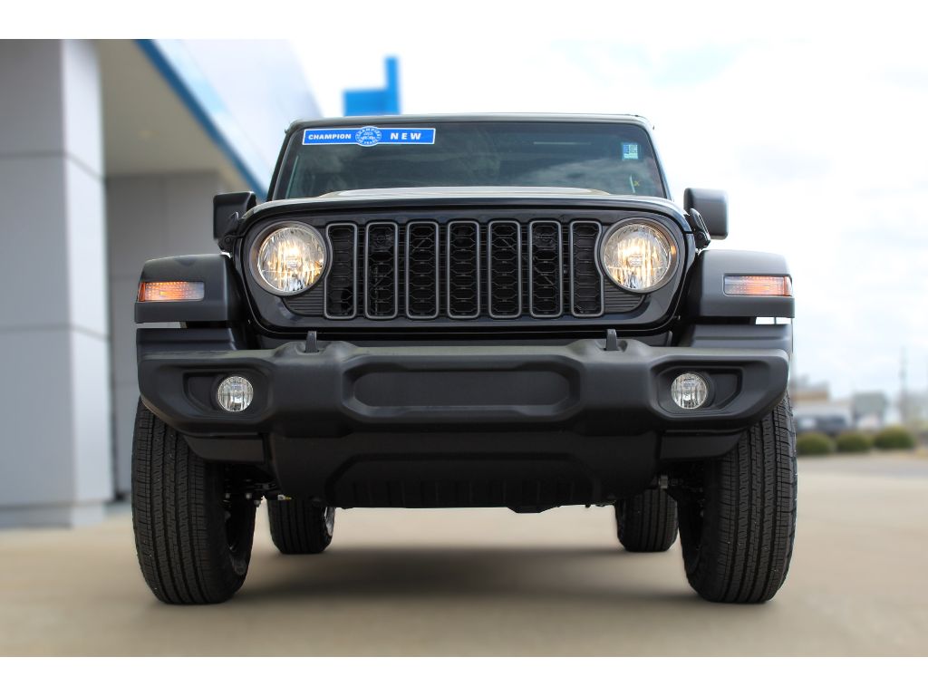 2025 Jeep Wrangler Sport photo 3