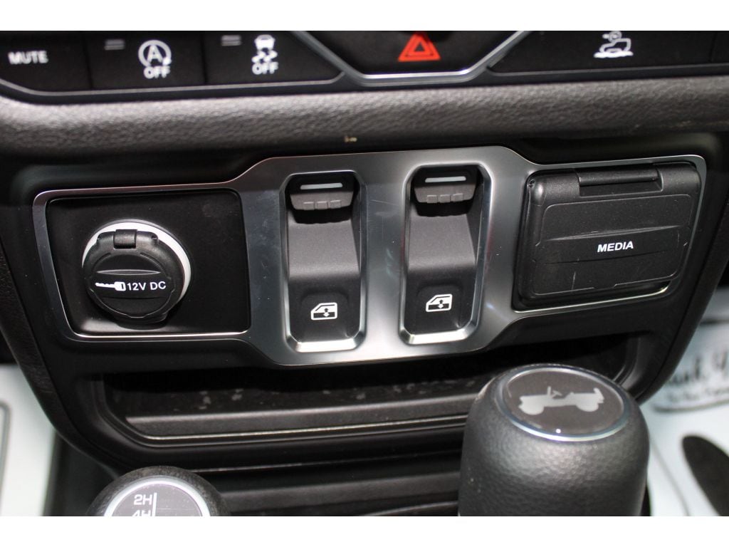 2025 Jeep Wrangler 2-Door Sport S - Photo 13