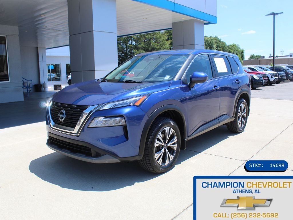 Used 2023 Nissan Rogue SV Sport Utility