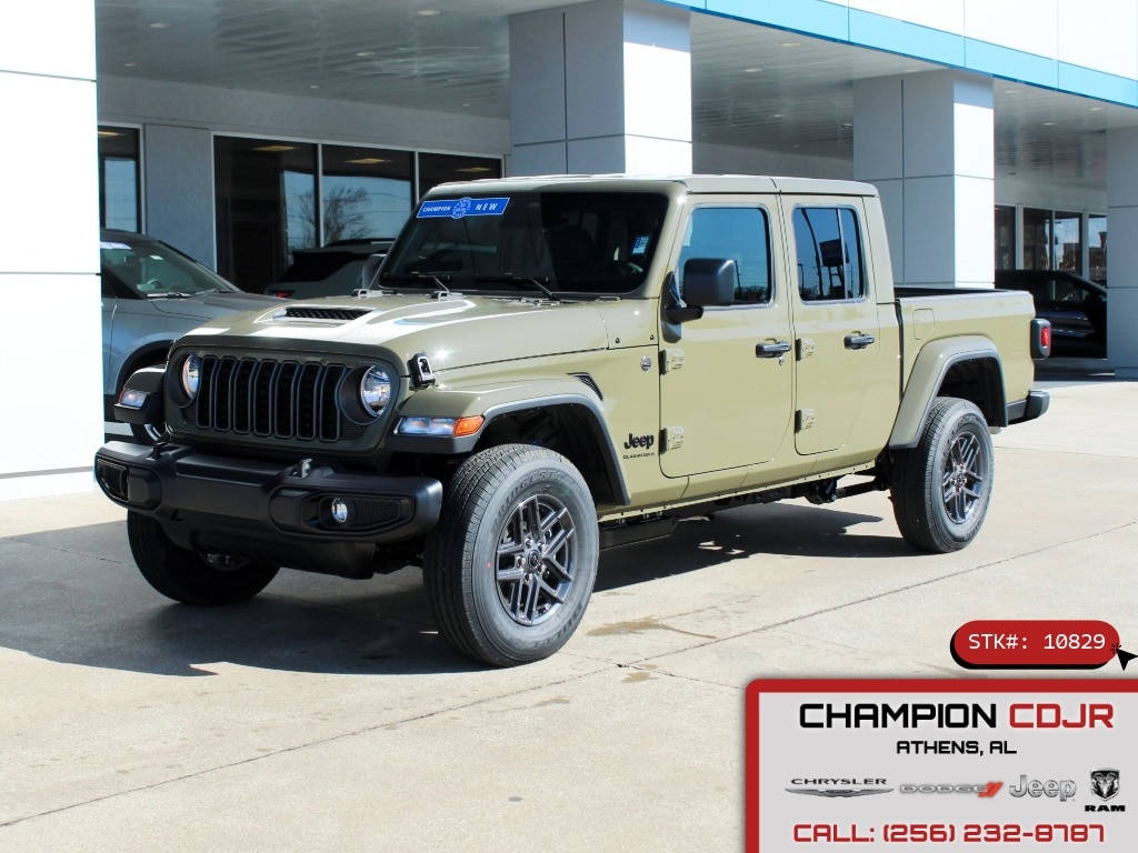 New 2026 Jeep Gladiator Sport S Pickup