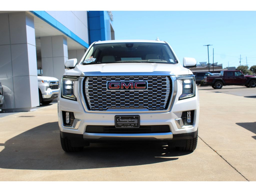 2021 Gmc Yukon Denali photo 2