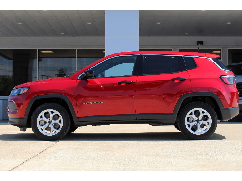 2025 Jeep Compass Sport photo 2