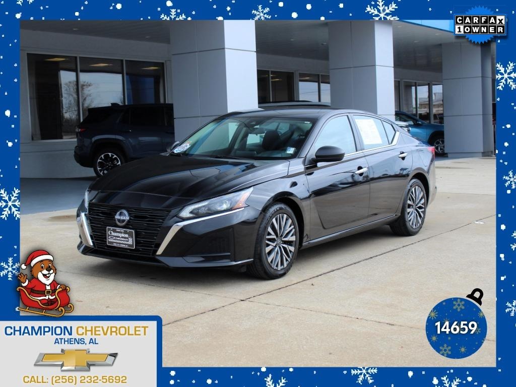 Used 2024 Nissan Altima 2.5 SV Sedan