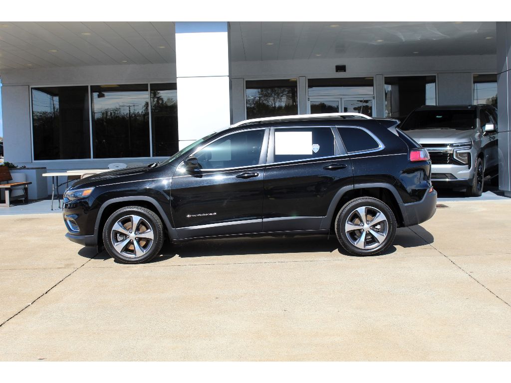 Used 2020 Jeep Cherokee Limited with VIN 1C4PJLDB5LD524962 for sale in Athens, AL