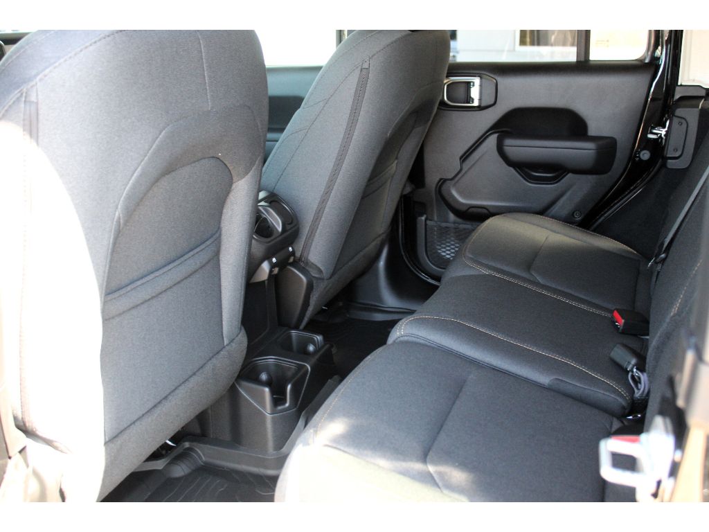2025 Jeep Wrangler 4-Door Sport S - Photo 16