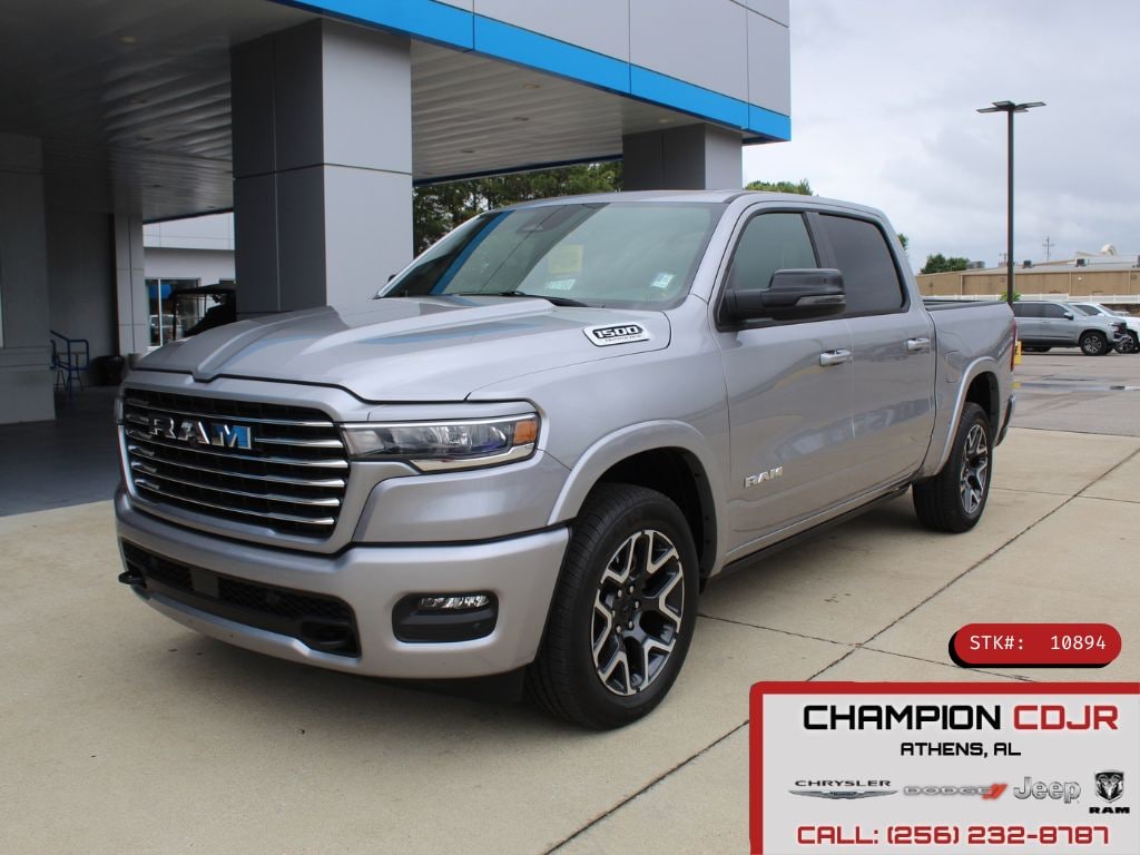 2026 RAM 1500 Laramie 4x4 Crew Cab 5'7's photo