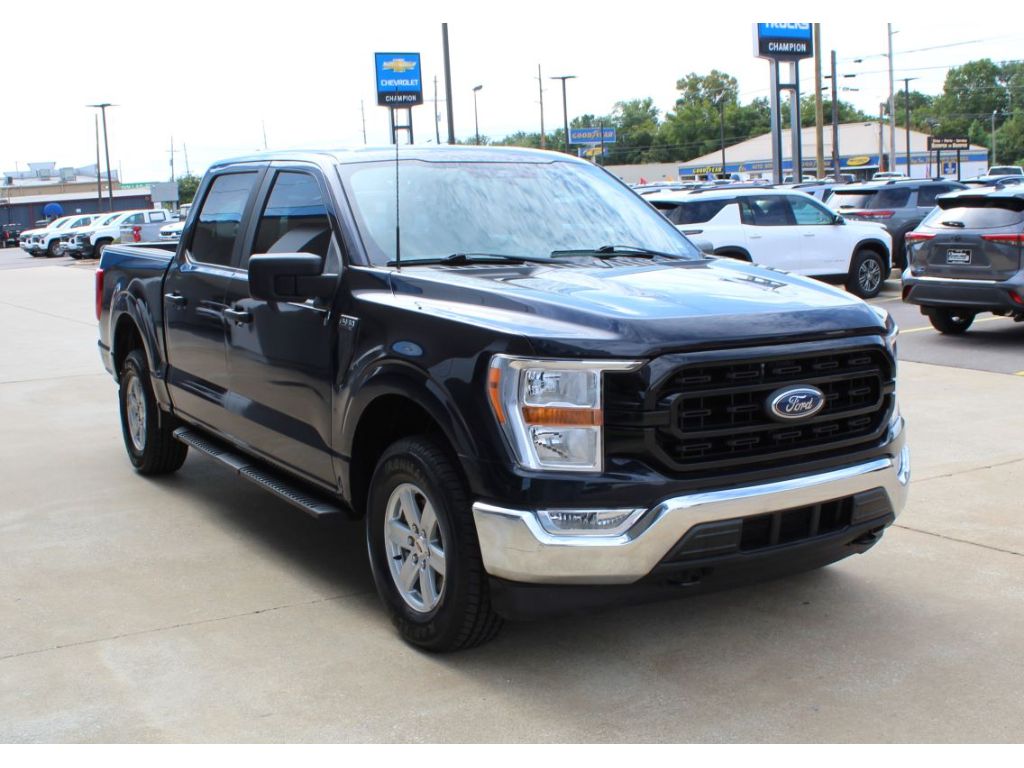 2021 Ford F-150 XL photo 3