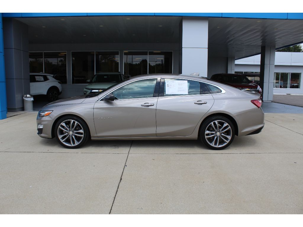 Used 2024 Chevrolet Malibu 2LT with VIN 1G1ZE5ST2RF243437 for sale in Athens, AL
