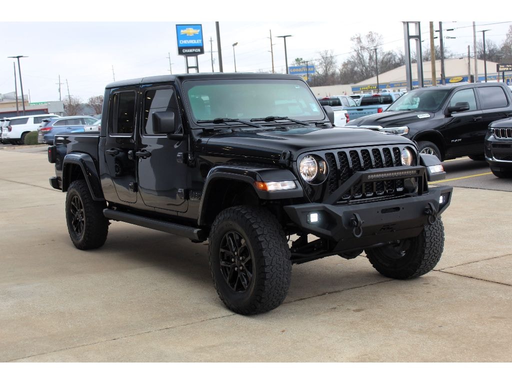 Used 2021 Jeep Gladiator California Edition Crew Cab