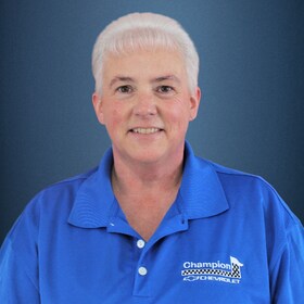 Staff member Donna Heintzman from ID_88cf2512fff7