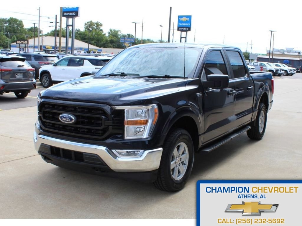 2021 Ford F-150 XL's photo