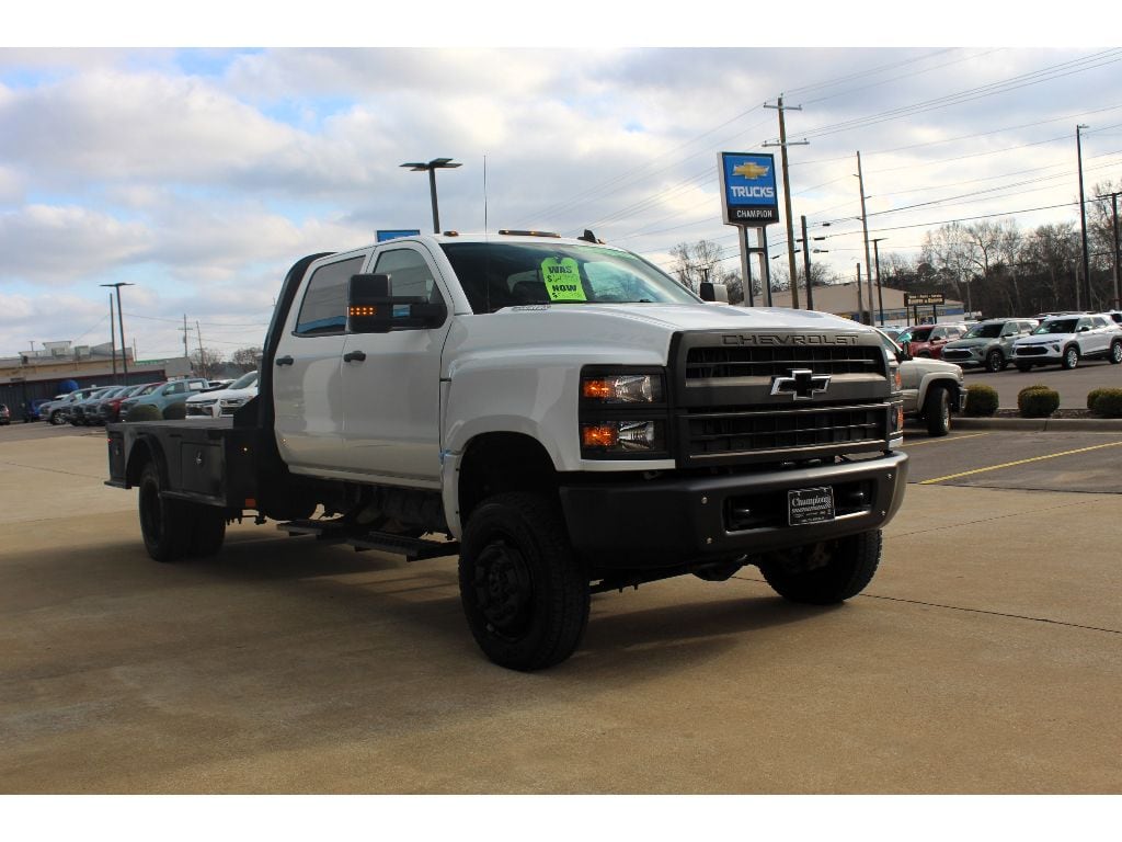 Used 2021 Chevrolet Silverado 4500HD / Silverado 5 Work Truck Crew Cab