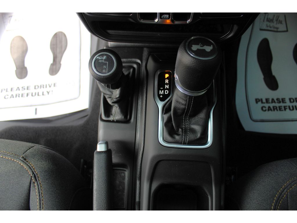 2025 Jeep Wrangler 4-Door Sport S - Photo 13