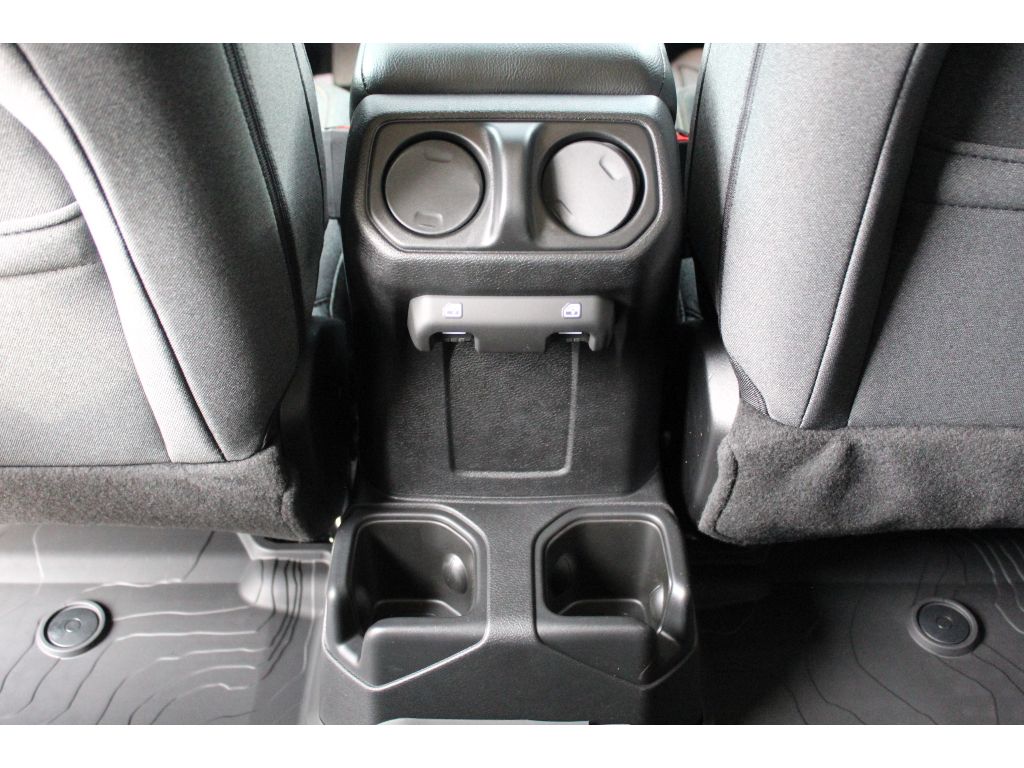 2025 Jeep Wrangler 4-Door Sport S - Photo 17