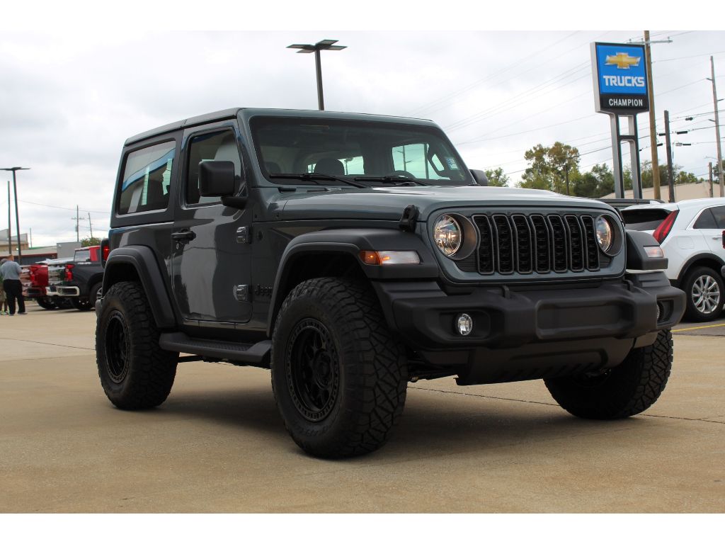 2026 Jeep Wrangler Sport photo 4