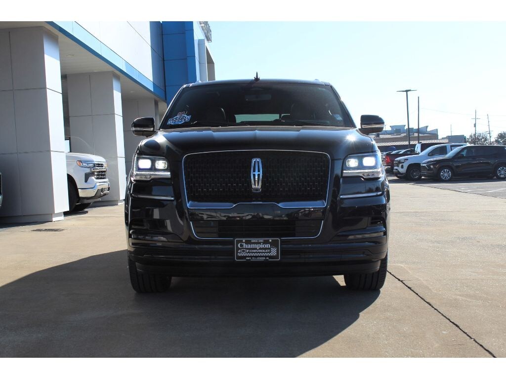 Used 2023 Lincoln Navigator L Reserve Sport Utility