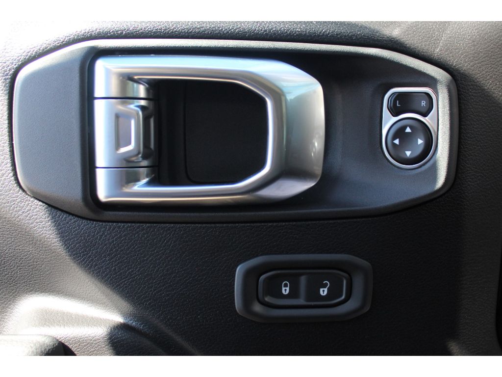 2025 Jeep Wrangler 4-Door Sport S - Photo 8