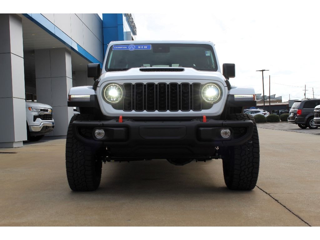 New 2025 Jeep Gladiator Mojave X Pickup