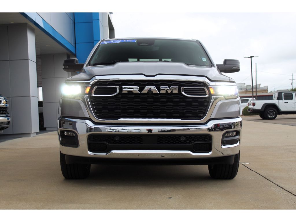 2025 Ram 1500 Big Horn photo 2