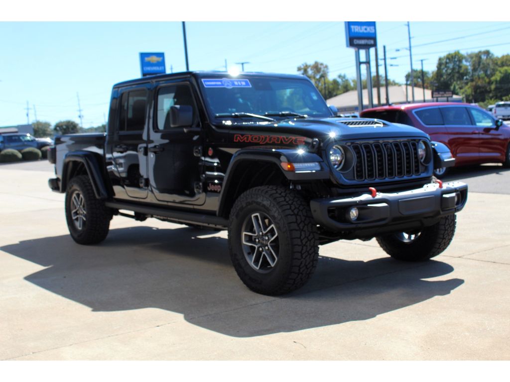 2025 Jeep Gladiator Mojave photo 3