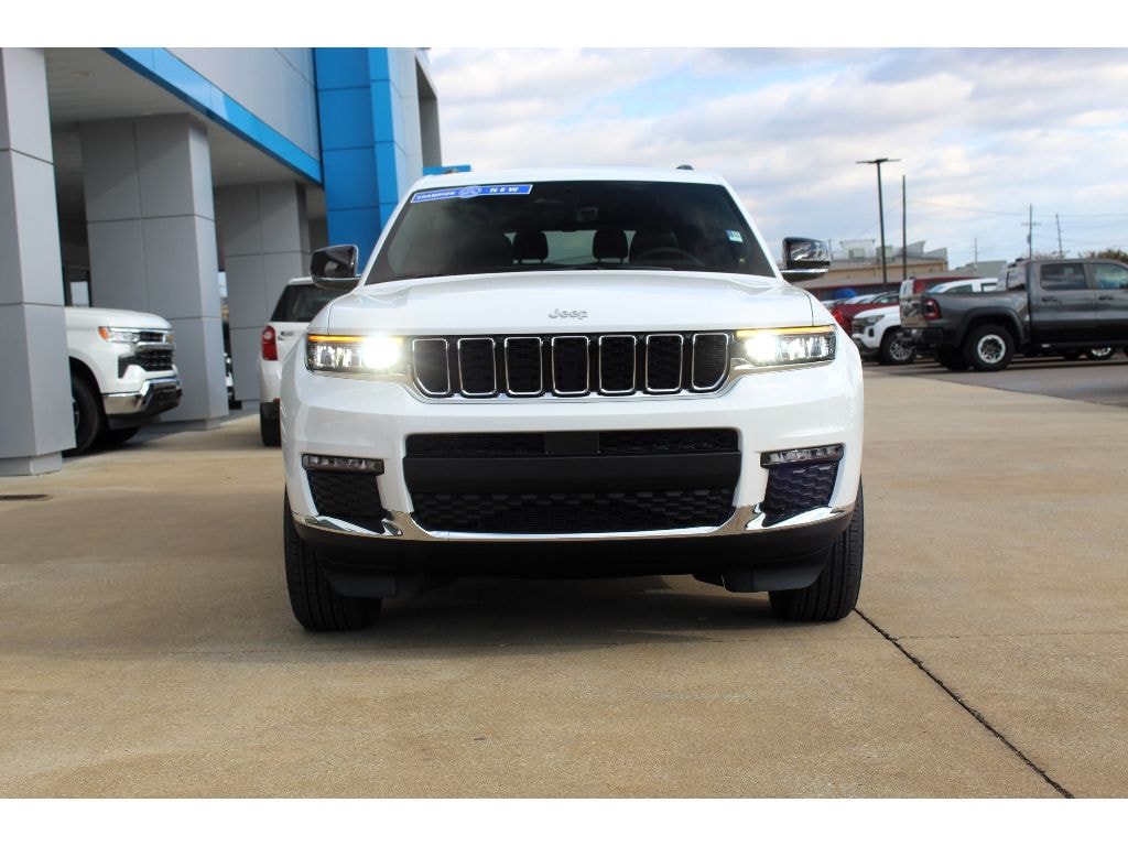 New 2025 Jeep Grand Cherokee L Limited Sport Utility
