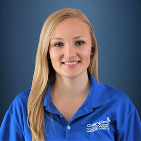 Staff member Robyn Smith from ID_88cf2512fff7