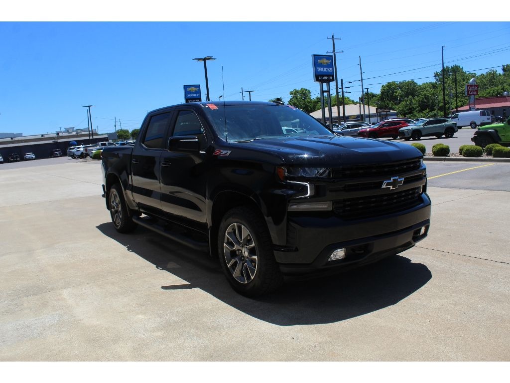 Used 2021 Chevrolet Silverado RST Crew Cab