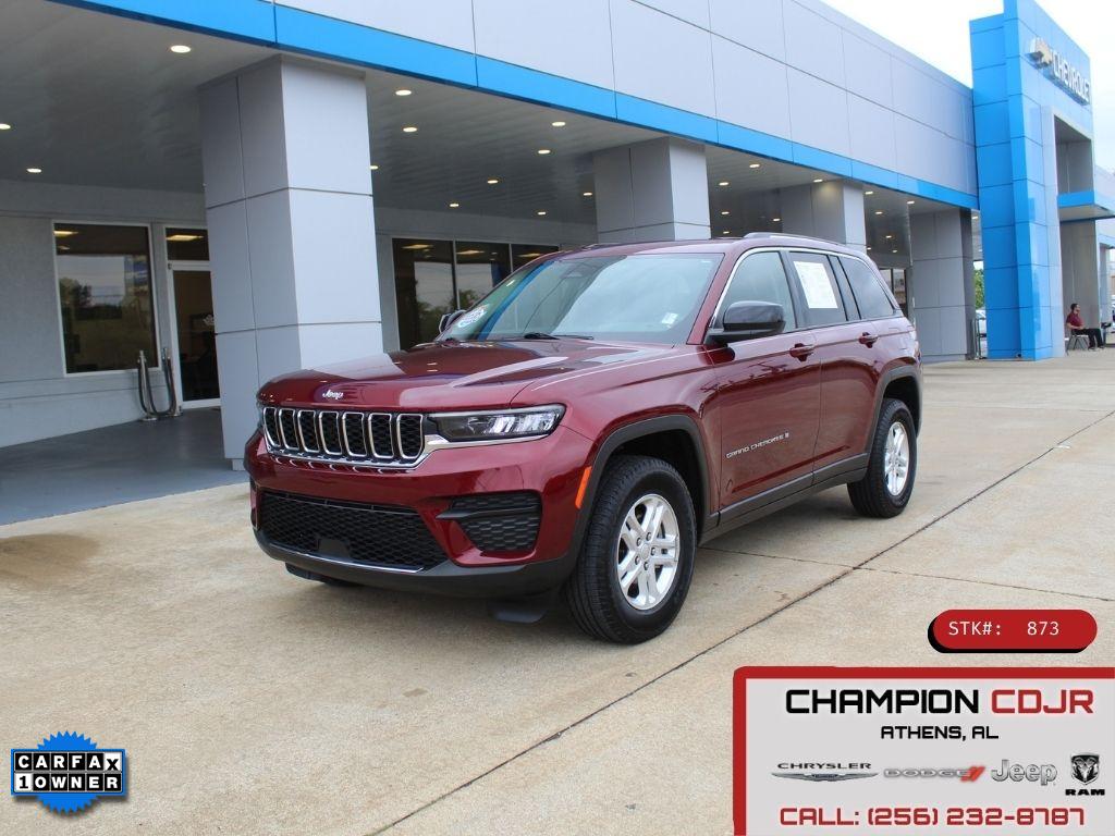 2023 Jeep Grand Cherokee Laredo's photo