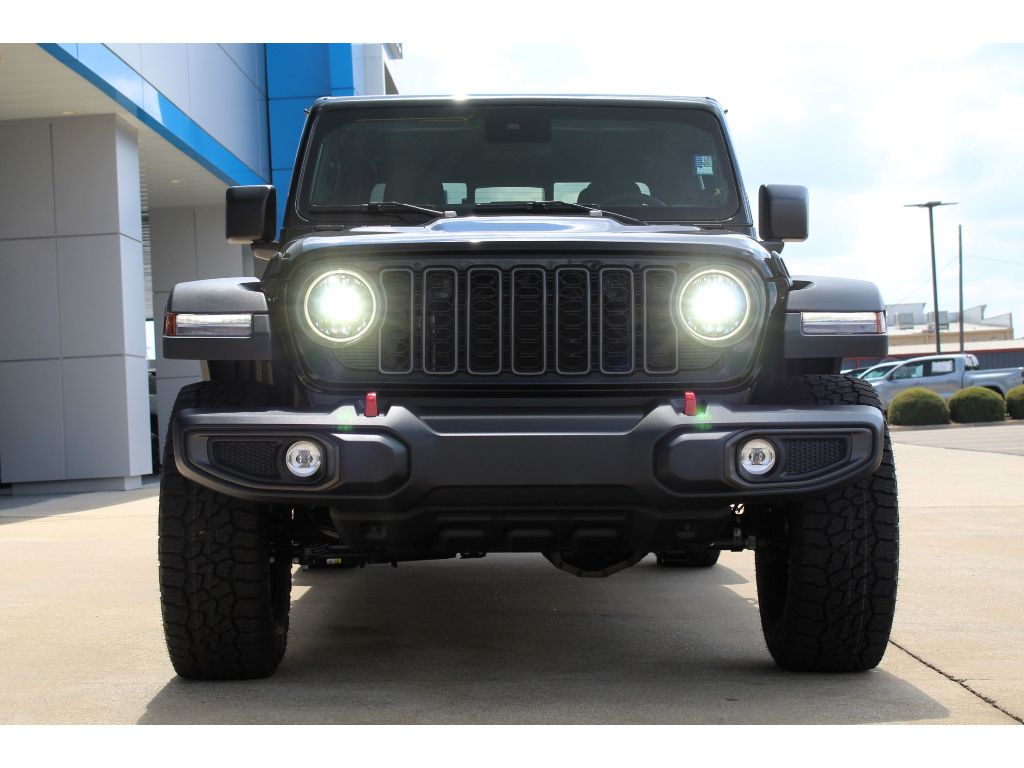 2025 Jeep Gladiator Rubicon photo 2