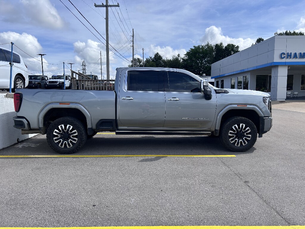 Used 2024 GMC Sierra Denali Ultimate Crew Cab