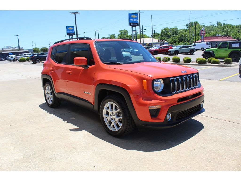Used 2019 Jeep Renegade Latitude Sport Utility