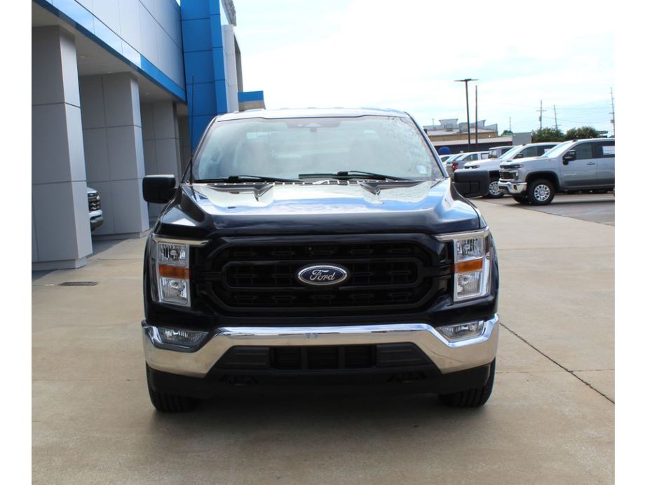 2021 Ford F-150 XL photo 2