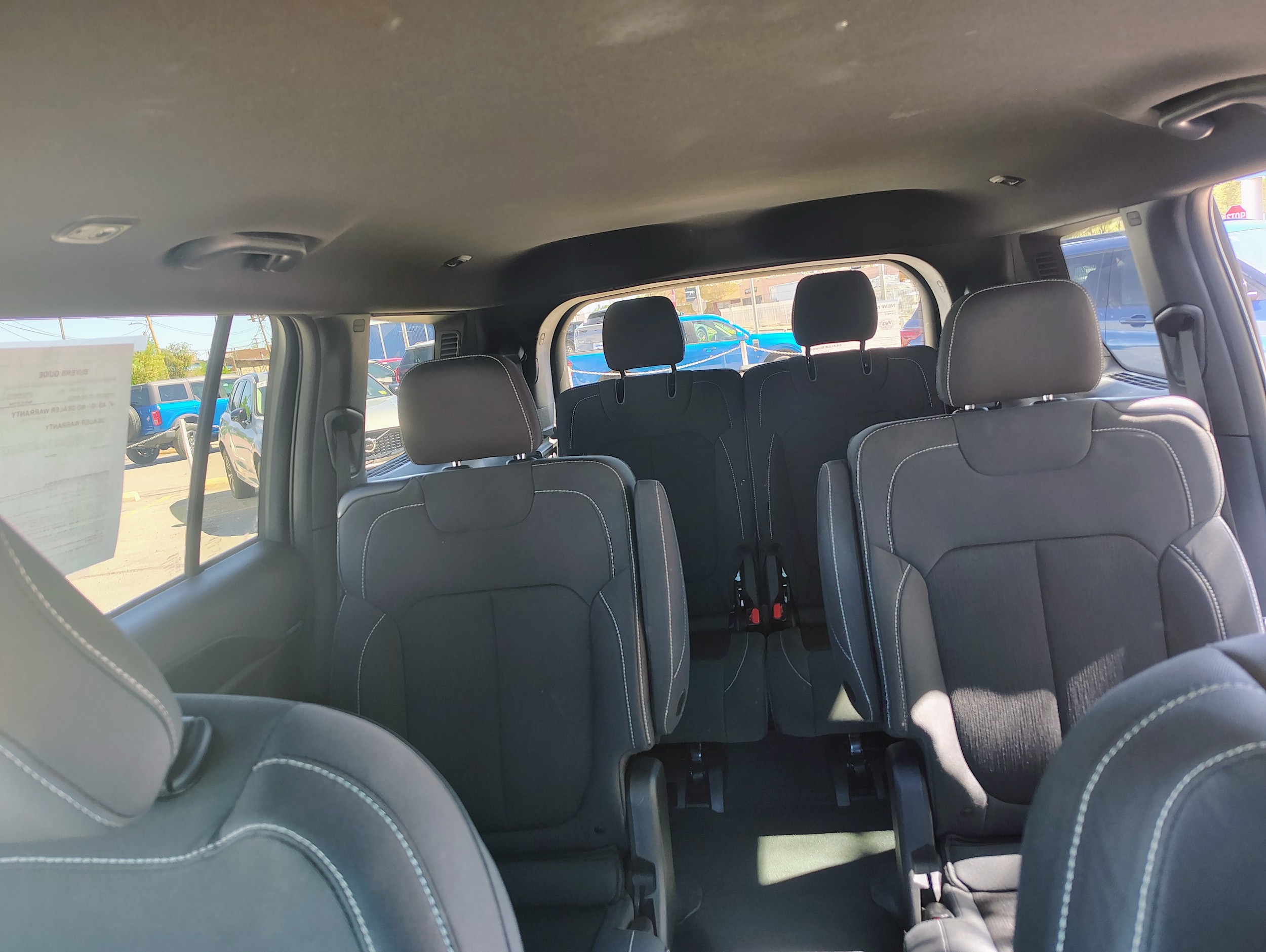 2024 Jeep Grand Cherokee L Laredo - Photo 14