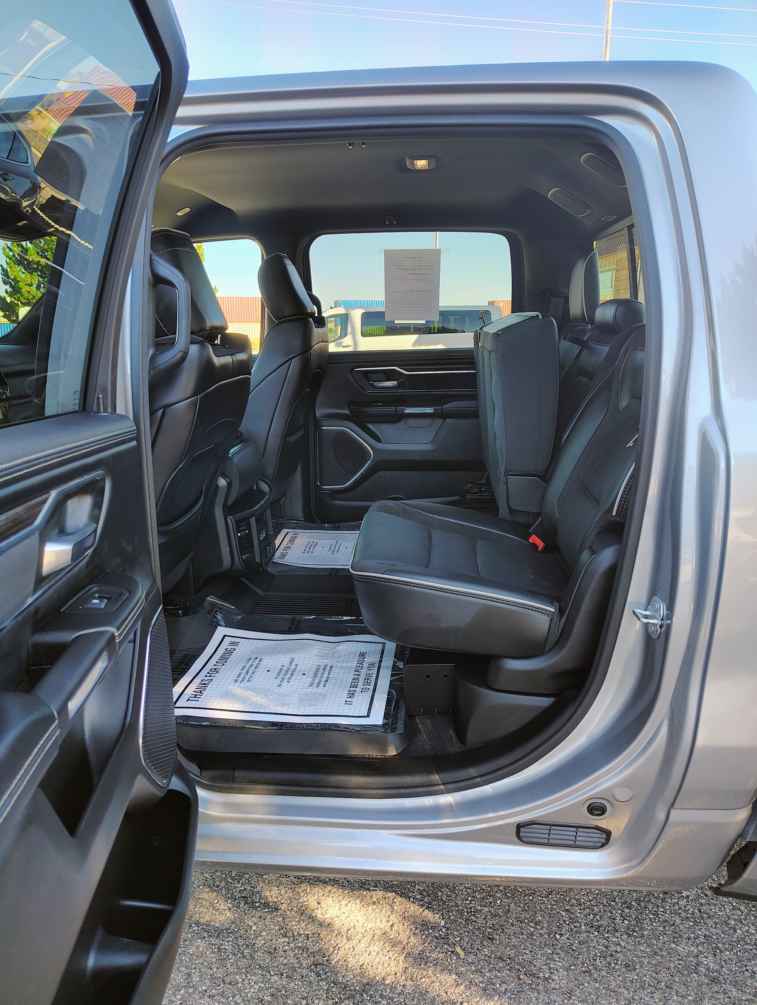 2025 RAM Ram 1500 Pickup Laramie - Photo 11