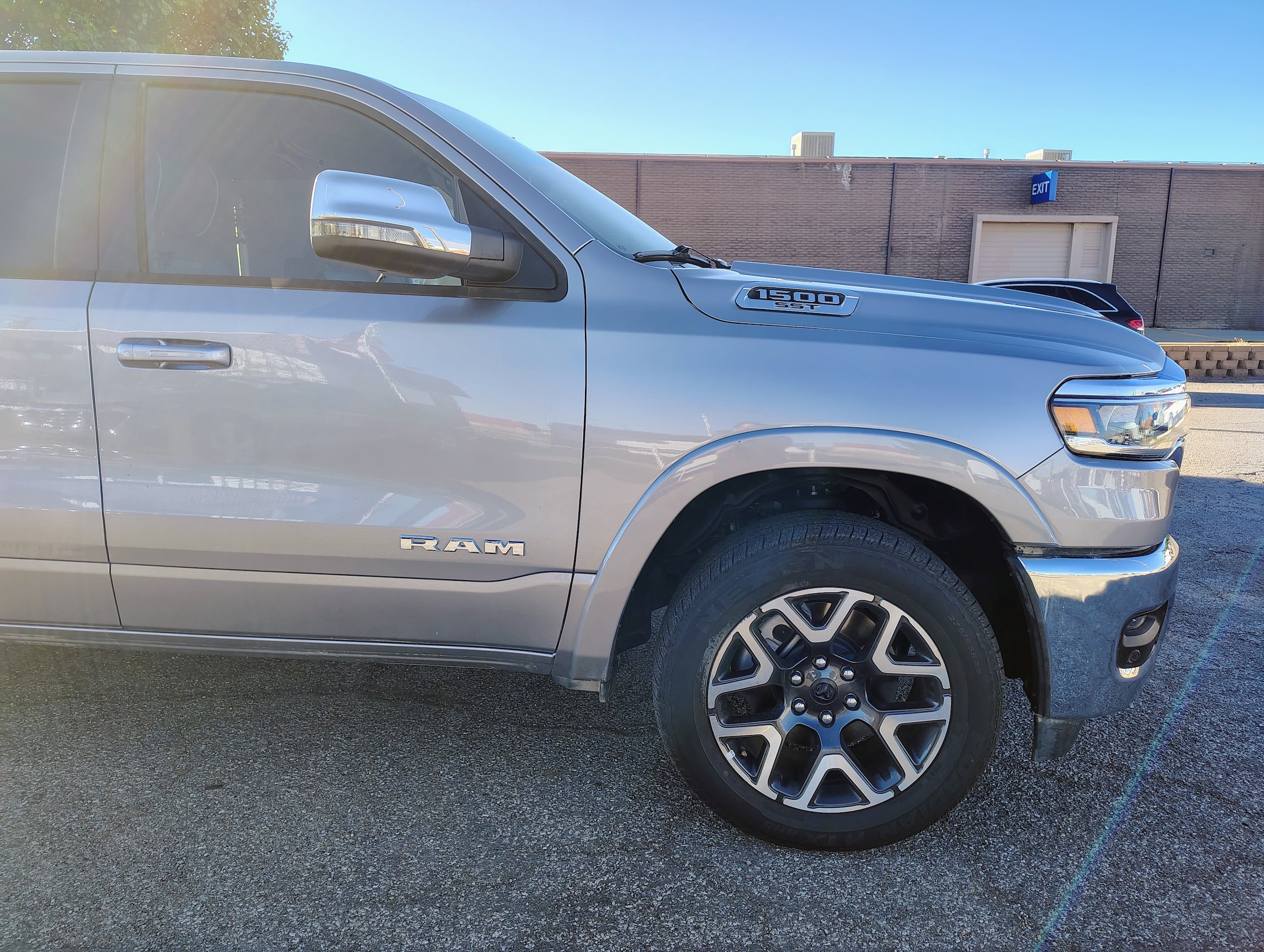 2025 RAM Ram 1500 Pickup Laramie - Photo 5