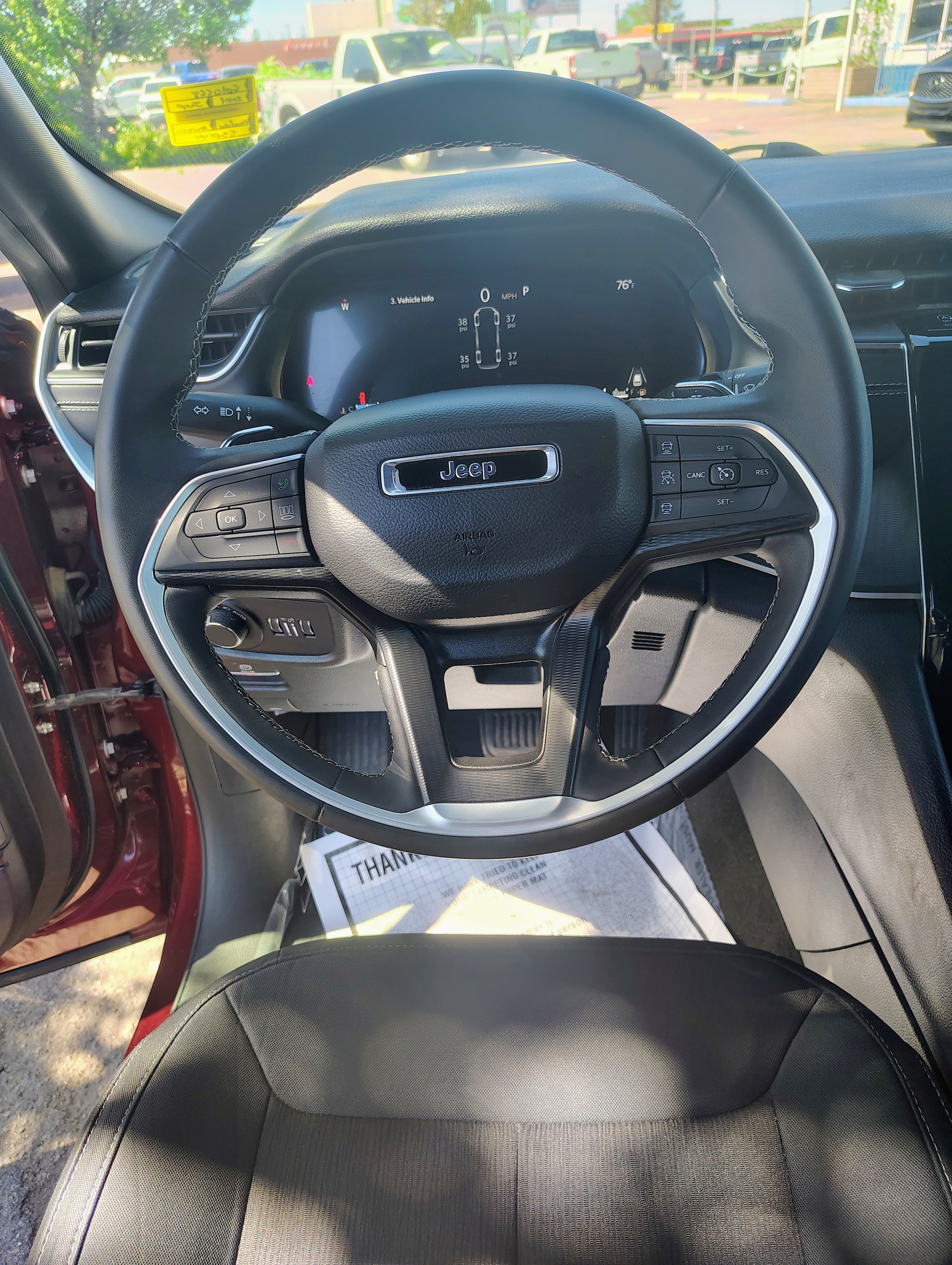 2024 Jeep Grand Cherokee L Laredo - Photo 21
