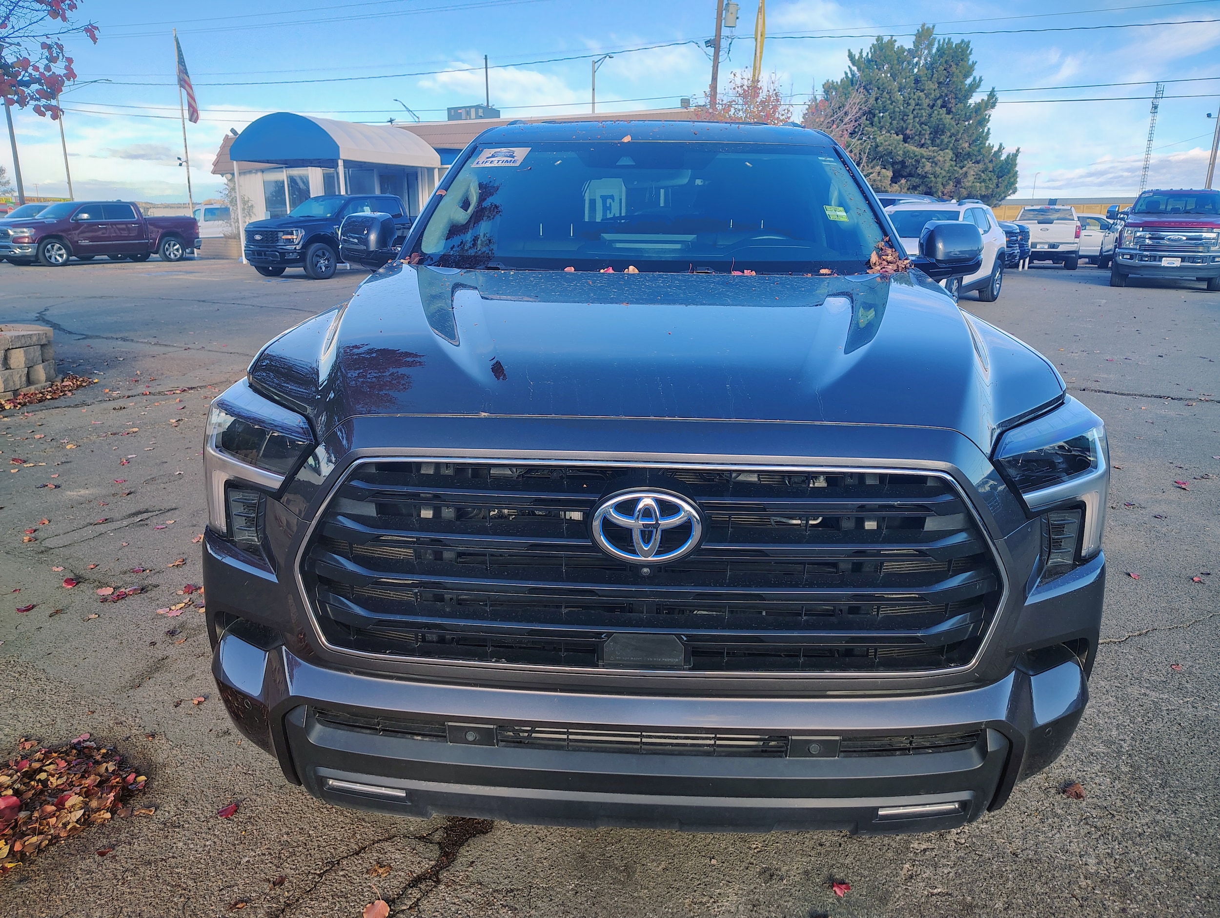 2024 Toyota Sequoia SR5's photo