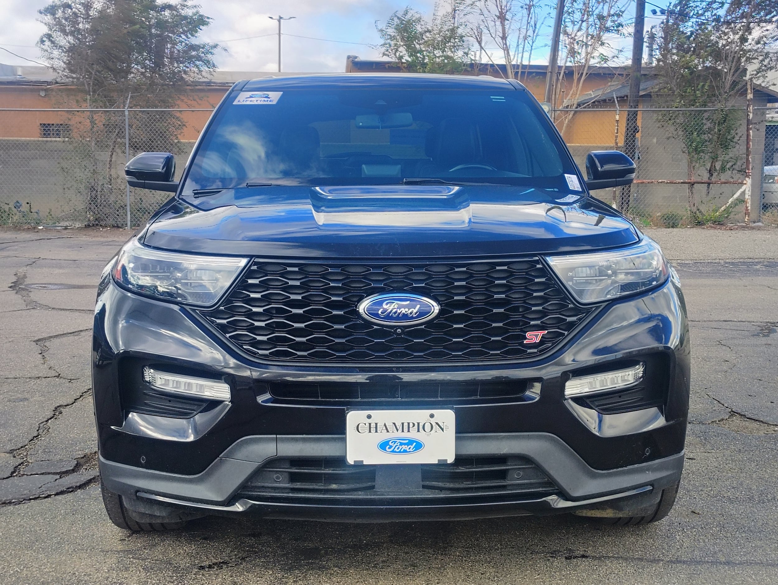 2022 Ford Explorer ST