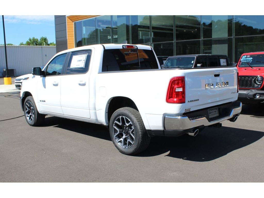 2025 RAM 1500 Laramie - Photo 6