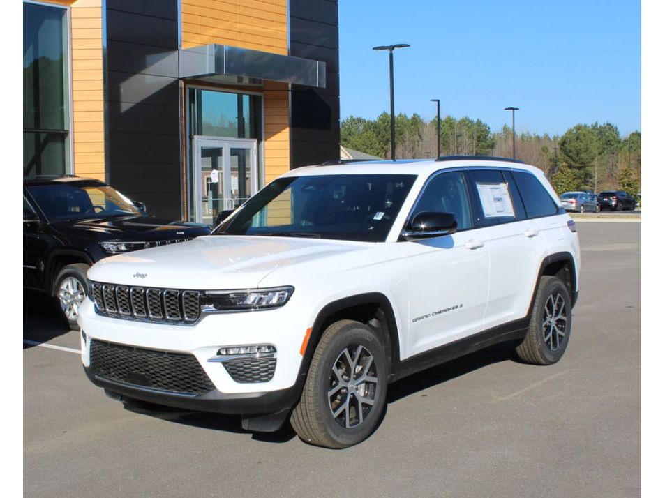 2025 Jeep Grand Cherokee Limited's photo
