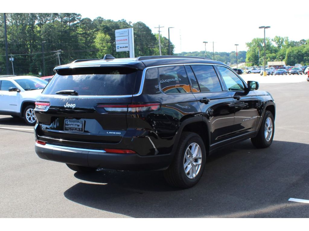 2024 Jeep Grand Cherokee Laredo X photo 4