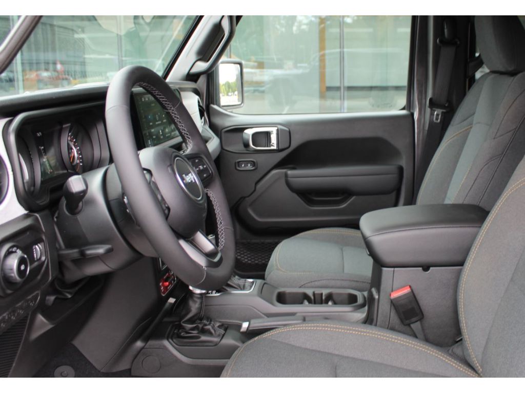 2026 Jeep Wrangler 4-Door Willys - Photo 24