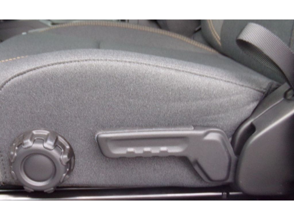 2025 Jeep Wrangler 4-Door Sport S - Photo 18
