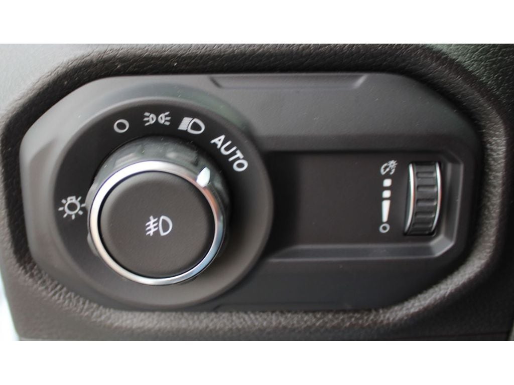 2026 Jeep Wrangler 4-Door Willys - Photo 17