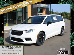 2026 Chrysler Pacifica Limited Passenger Van